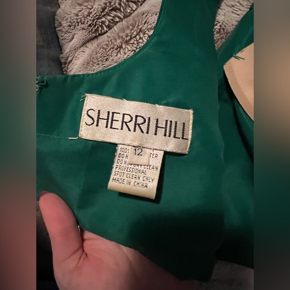 Sherri Hill style# 51587 2 Piece Emerald Green - Picture 5 of 8